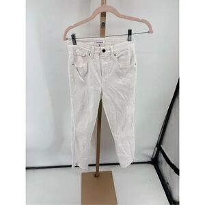 Good American Tulip Hem Crop Jeans White Size 6/28 GLCCH001T
